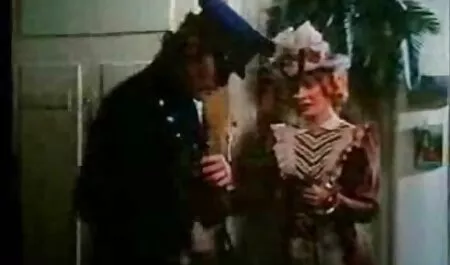 Las maduras caseras videos gratis niñas hacen Maestro regalo de San Valentín