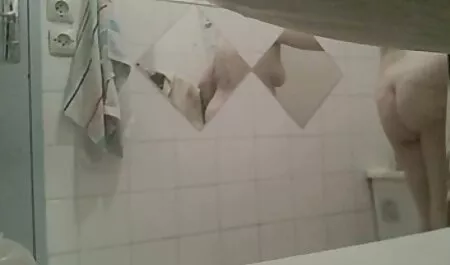 Tetona ágil perra y sus agujeros están hambrientos de videos caseros maduras culonas un gran pie Dick