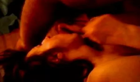 Chico encontrar chica en el inodoro y pormo casero maduras obligado a tener sexo