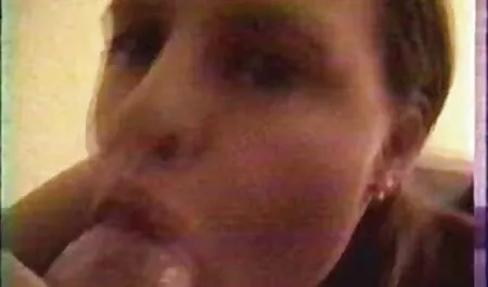 Estrella del porno está cachonda y ha estado follando durante mucho tiempo por un videos de mujeres maduras caseros hombre gigante