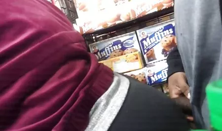 Rubia con un buen culo gime de señoras cojiendo casero sexo duro con un fuerte falo