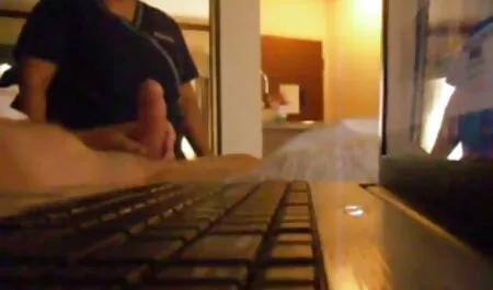 Segundo trimestre obligó a una joven estrella porno videos caseros de maduras en español a follar con ellos