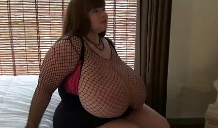 Dos jóvenes videos caseros de maduras mamando latina chica compartir la polla de un chico