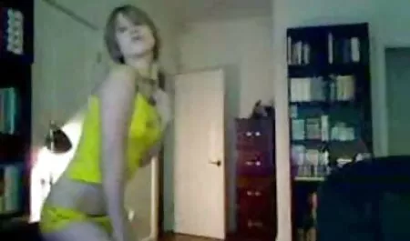 Latina videos caseros xxx de señoras encontrar un cazador seriamente frente a un hombre negro