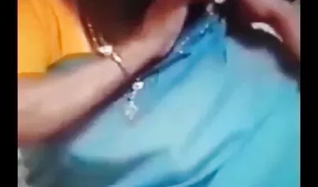 Pornstars videos maduras reales trabajando activamente en la polla