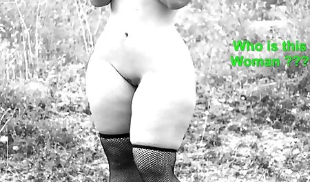 Dos jóvenes niñas que él para la doble maduras desnudas en su casa mamada para un Estúpido