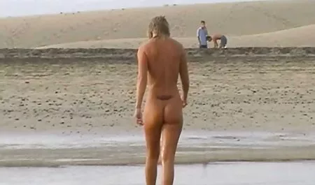 Hermosa l. una chica se corre xxx veteranas caseros a tocar de nuevo