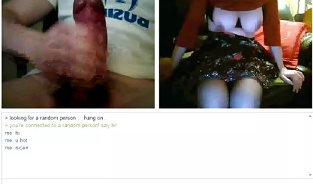 Caliente sexy morena se masturba el coño maduras caseras peludas con utensilios de cocina