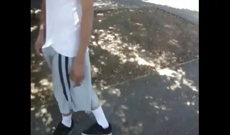 Tres maduras lesbianas tienen salvaje orgía en la salvaje videos pornos caseros de maduras argentinas playa