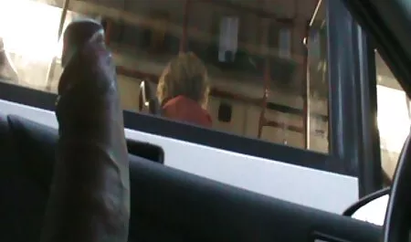 Madura cachonda puta enérgicamente videos caseros de maduras tetonas folla en la cocina con un