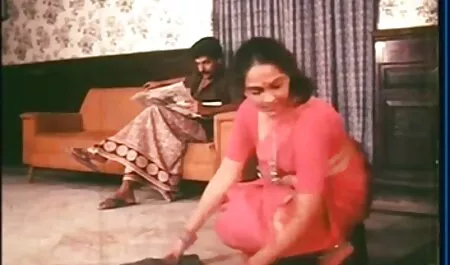 Cachonda maduro videos caseros de mujeres maduras vecino seduce la negro hombre a chupar su negro falo