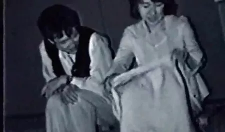 Amateur culo, joven, listo para maduras casero real recibir cualquier cosa