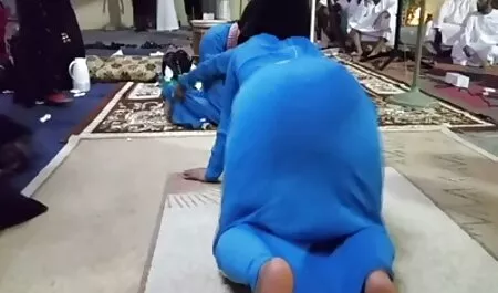 Joven checa porno modelo se la follan normal videos caseros de maduras masturbandose en el sofá