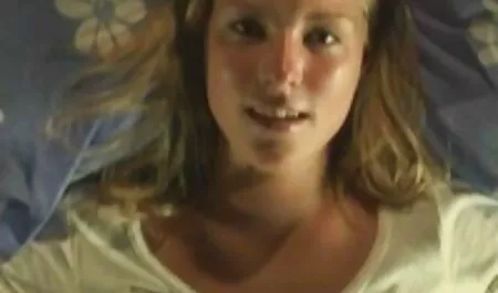 Adulto pornstars dar la mamada con la handjob y amateur casadas filmado para la mierda