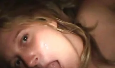 Dos pumas un tipo afortunado videos xxx caseros maduras Britney Amber y Alyssa Lynn dejar