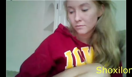 los hombres de la tubería de agua es aspirado por la videos maduras caseros xxx rubia sin experiencia y listo para la eyaculación precoz