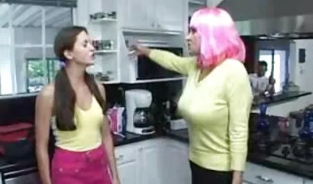 Una novia acordó chupar a un chico y masturbar su polla con ella en el videos xxx caseros señoras jardín