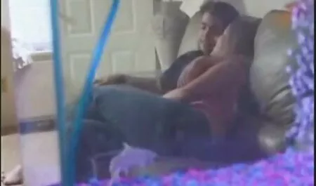 Joven borracho perra le permite a su novio presentarla a la Dick impresión de videos caseros de maduras follando él