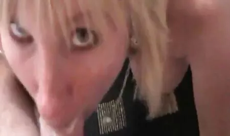 Los chicos groseros no respetan el videos reales de maduras follando modelo porno poco cómo