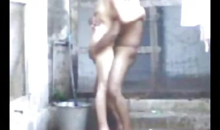 Picante orgía maduras gordas caseras con una estrella del porno en red de pesca