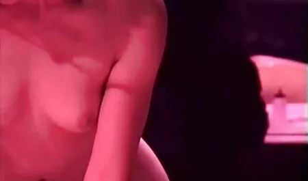 Joven morena cachonda en medias de red con avidez el sexo xvideos caseros de maduras con dos hombres