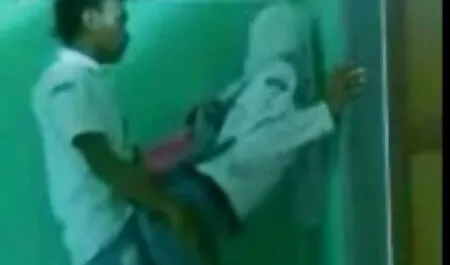 Bonita cogida dos videos caseros de cuarentonas lesbianas tetas grandes