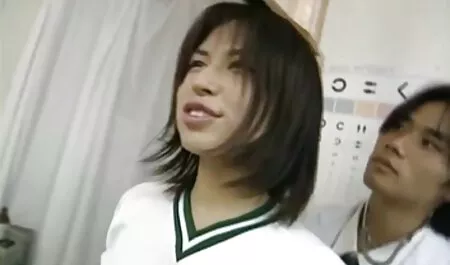 Chicos echa un videos caseros con mujeres maduras vistazo a los consejos de una chica